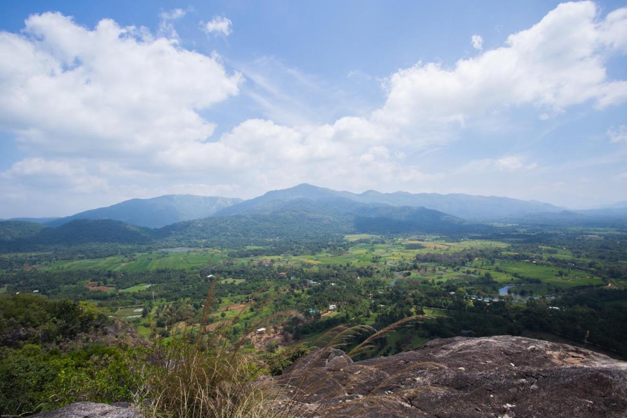 Kalundewa Retreat Hotel Dambulla Kültér fotó